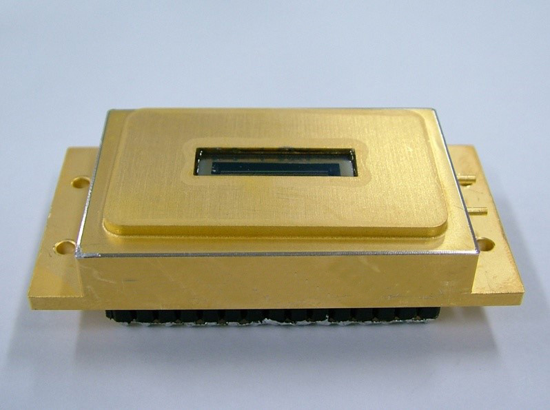 NIR-256×1 型 InGaAs 线列探测器 0.9-1.7um